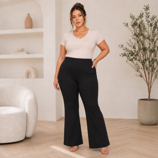 Calça Feminina Plus Size Flare em Diagonal Veneza