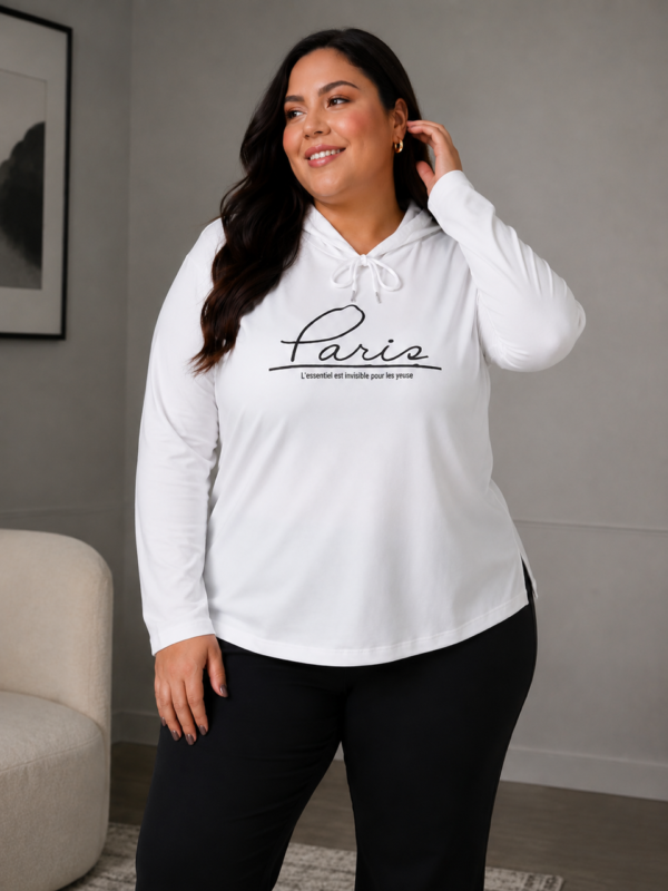 Blusa Feminina Plus Size com Capuz e Estampa Paris