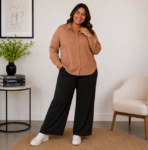 Camisa Feminina Plus Size em Duna Linho com Botões